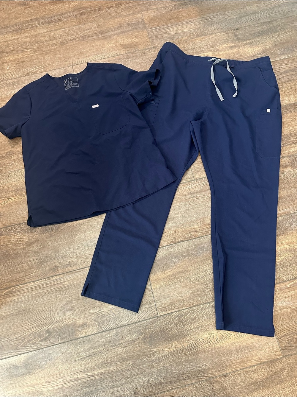 Figs Navy Straight-Leg Scrub Set for Women